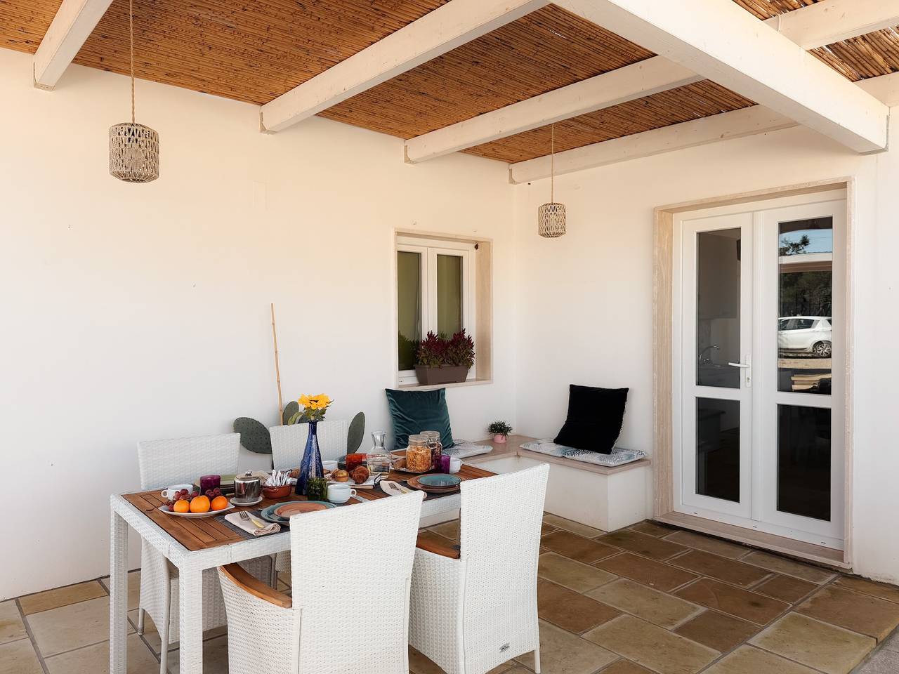 Ganze Wohnung, Apartment 'Scorci di Mare Adriatico' für 5 mit Garten & Wlan – Haustiere erlaubt in Torre Squillace, Golf von Tarent