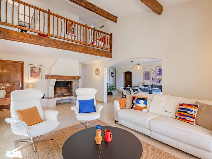 Location de vacances pour 8 personnes, avec jardin dans Plage Du Grand Boucharel Saint Aygulf - 2