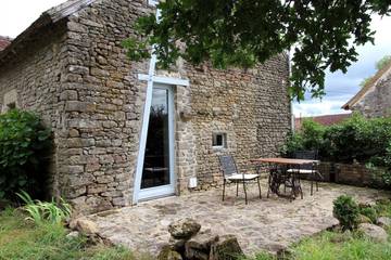 Gîte pour 4 Personnes dans Saint-Sulpice-les-Feuilles, Région de Bellac, Photo 2