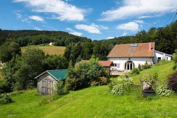 Gîte pour 12 personnes, avec jardin et sauna à Vagney