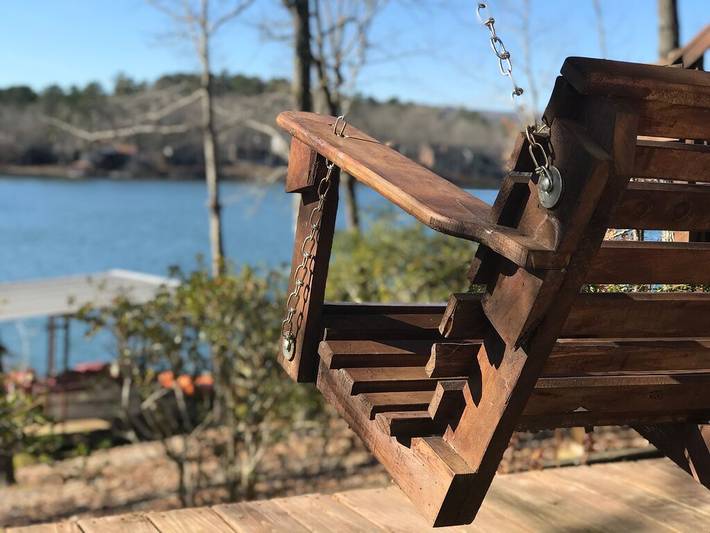 Vacation rental for 10 people, with yard in Hot Springs Village