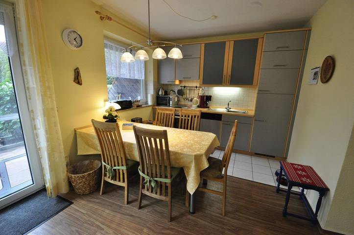 Ferienwohnung für 3 Personen, mit Terrasse und Garten in Carolinensiel - 4