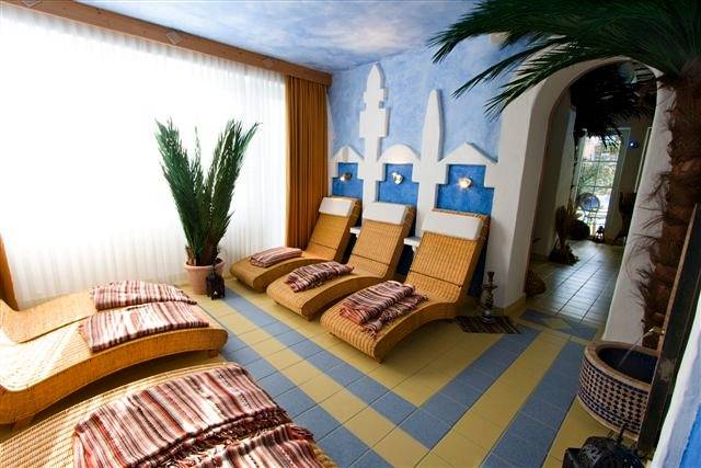 Hotel für 2 Personen, mit Balkon und Balkon/Terrasse sowie Whirlpool und Terrasse in Winterberg - 3