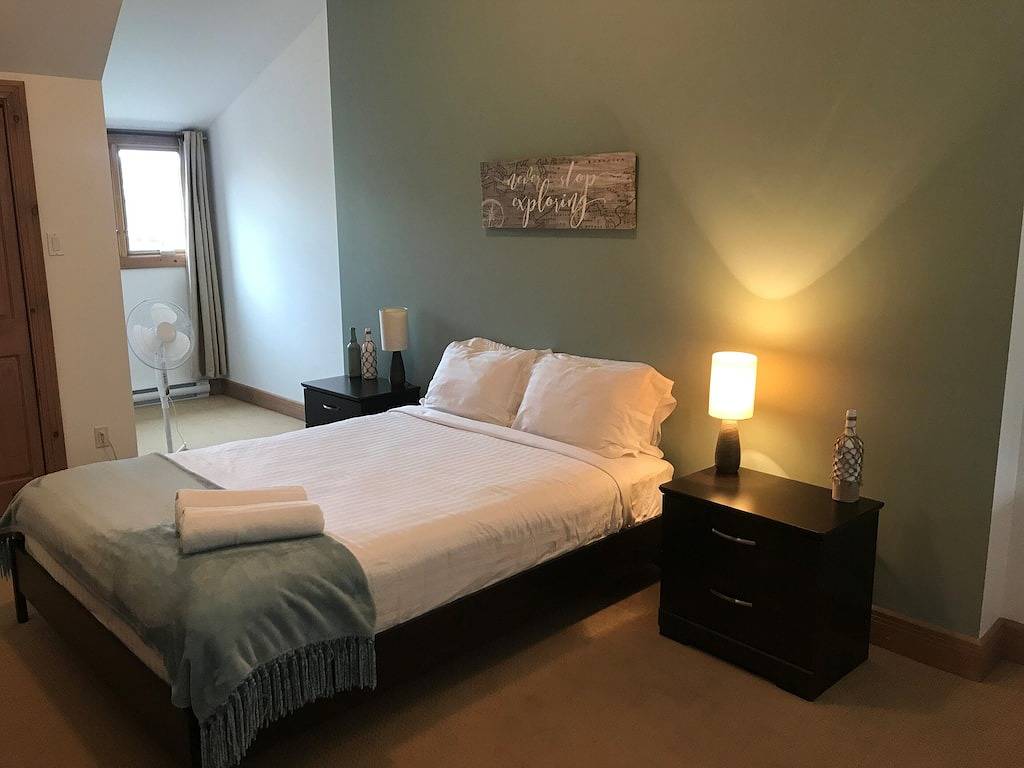 Ganze Wohnung, La petite saisonnière - Condo in Mont-Tremblant in Mont-Tremblant