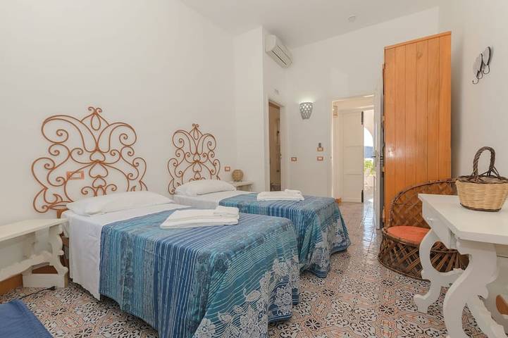 Ferienhaus für 18 Personen, mit Garten auf den Liparische Inseln - 4