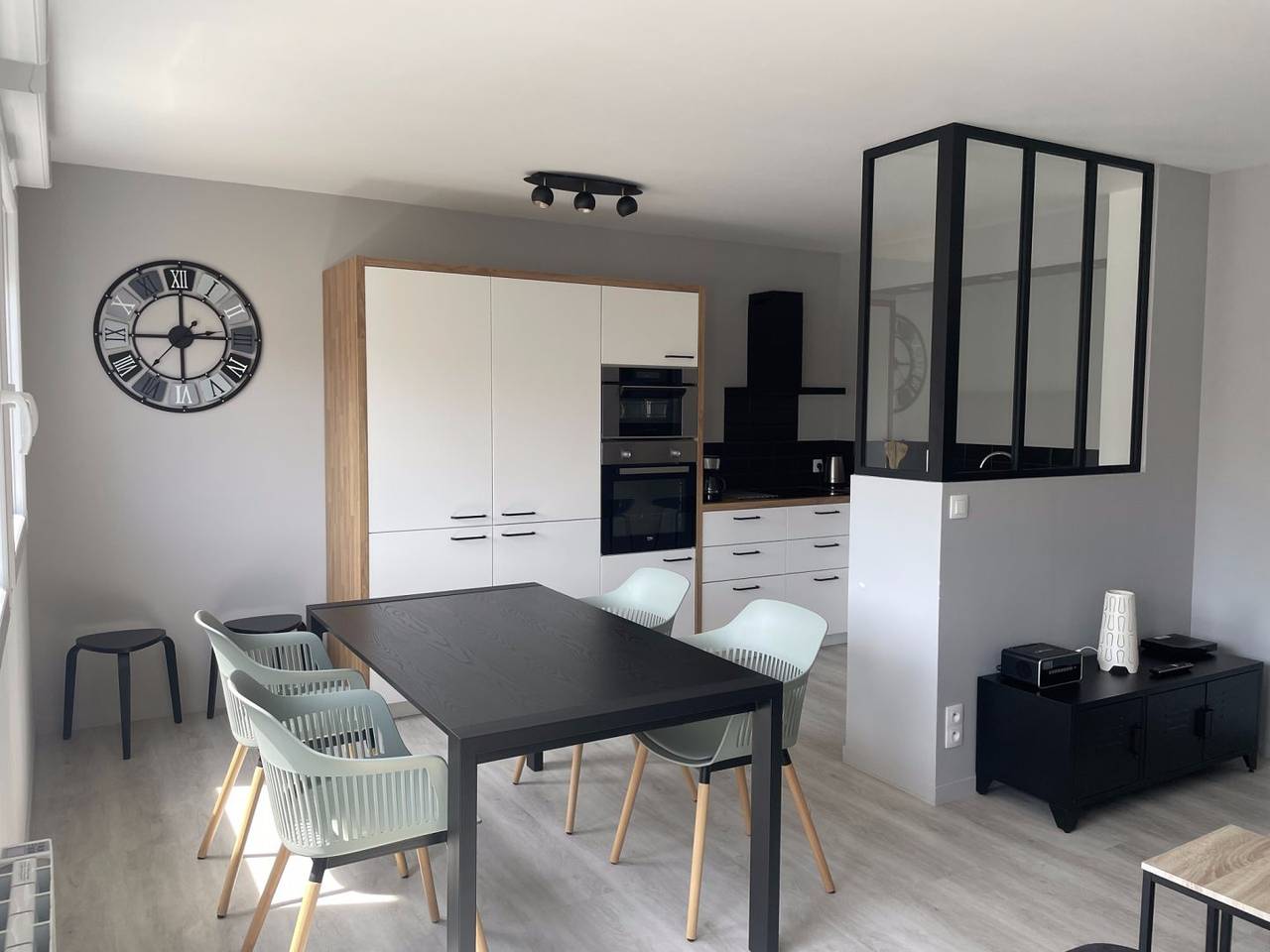 Appartement entier, L'Escale Dieppoise, 3 chambres, avec parking privé in Dieppe, Région de Dieppe