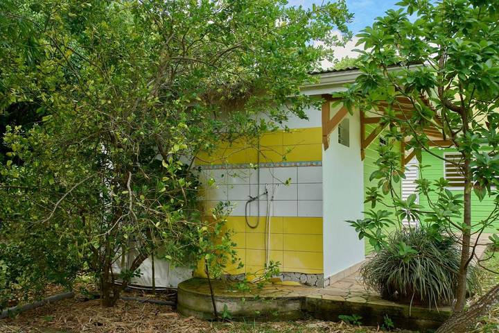 Location de vacances pour 2 personnes, avec jardin et terrasse dans Saint-Louis (Marie-Galante) - 4