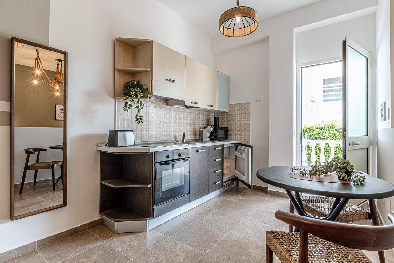 Marenia Holiday Apartments and Rooms - mare e relax - in Foce Verde, Latina