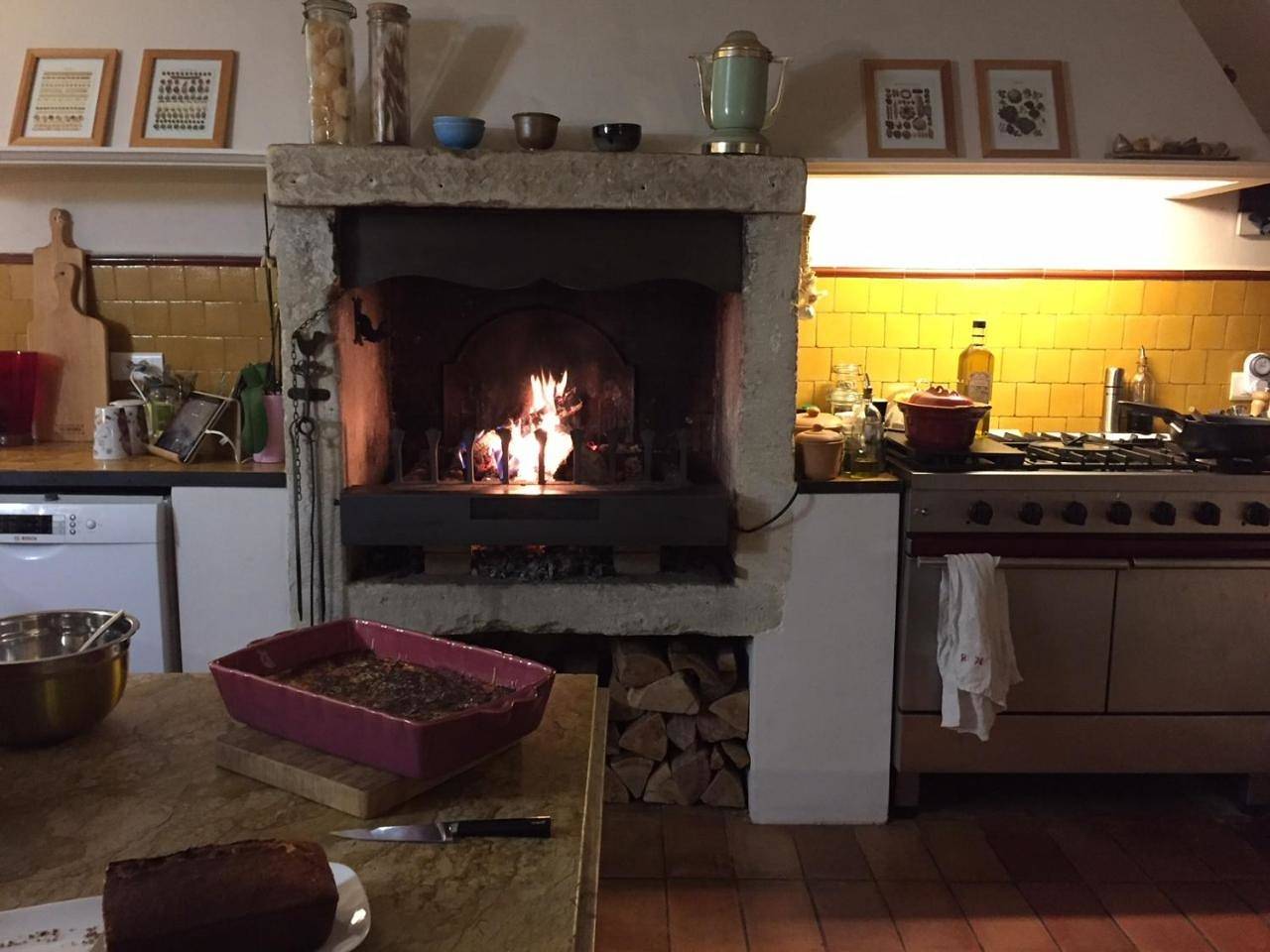 Double Room with Shower in Suze-la-Rousse, Région de nyons