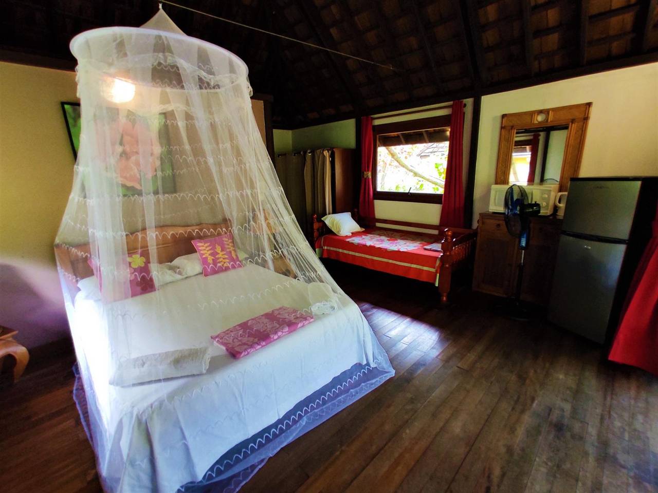 Entire apartment, Tahiti - Bungalow Tiamao Pitate in Papara, Tahiti