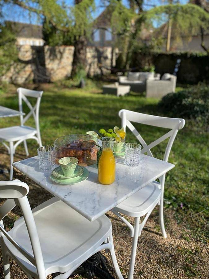 Location de vacances pour 6 personnes, avec terrasse ainsi que jardin et vue à Lanouaille - 4