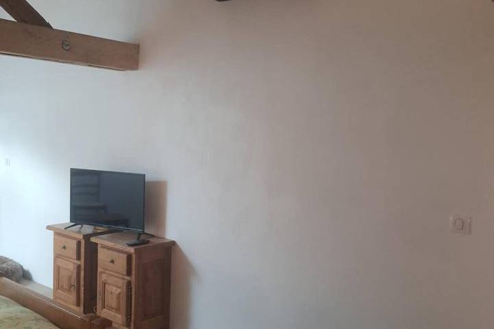 Chambre d’hôte pour 2 personnes, avec Jardin et Piscine à Frayssinet-le-Gélat - 3