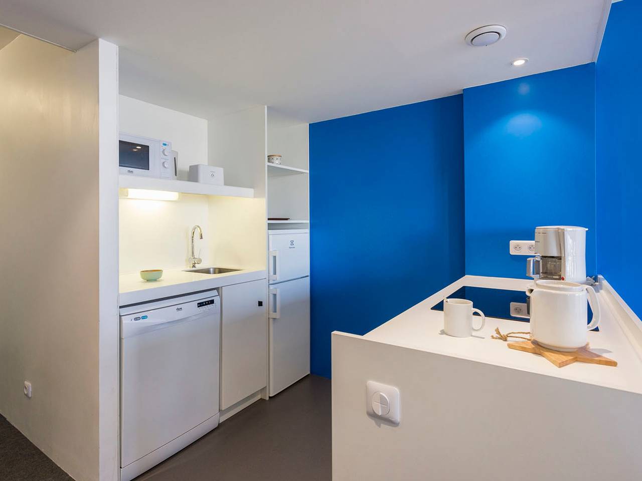Appartement entier, Appartement rénové calme avec balcon, wifi, parking inclus, proche Transarc et commerces in Arc 1800, Bourg-Saint-Maurice