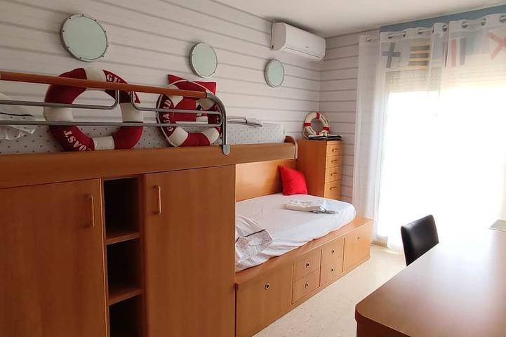 Entire apartment, Olimpo Penthouse With Sea Views 5 Minutes From The Beach. in Torre del Mar, Vélez-Málaga