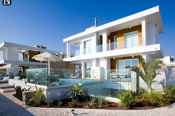 Villa for 6 People in Paphos, South Cyprus, Photo 2