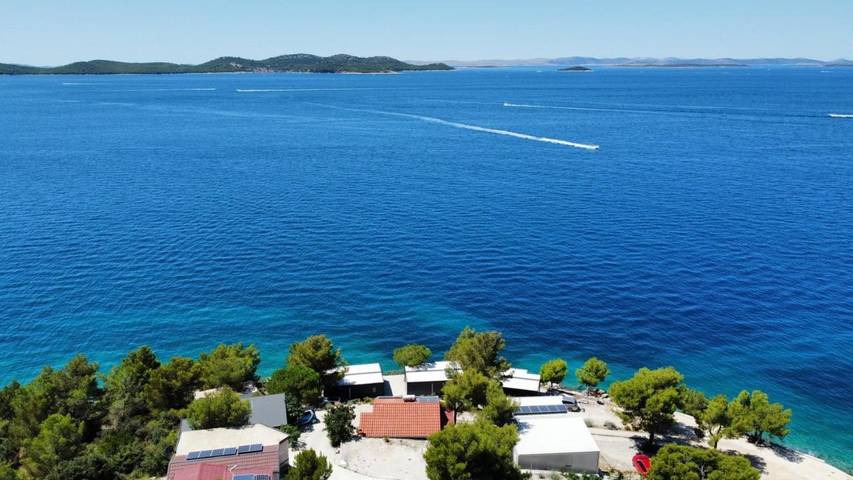 Camping für 4 Personen, mit Ausblick und Terrasse, mit Haustier in Drage (Pakoštane) - 4