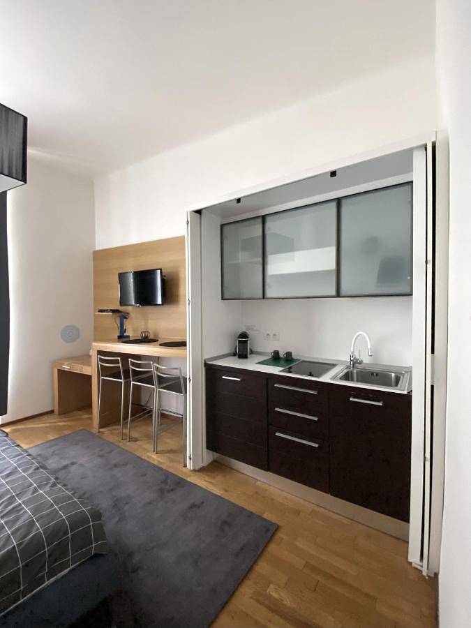 Bed and Breakfast für 2 Personen, mit Ausblick in Josefstadt - 4