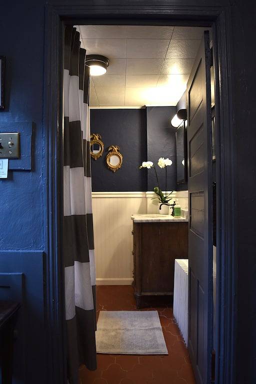 Das historische und begehbare Philadelphia Washington Square West Home (2 Schlafzimmer / 2 Bäder) in Philadelphia, Philadelphia County