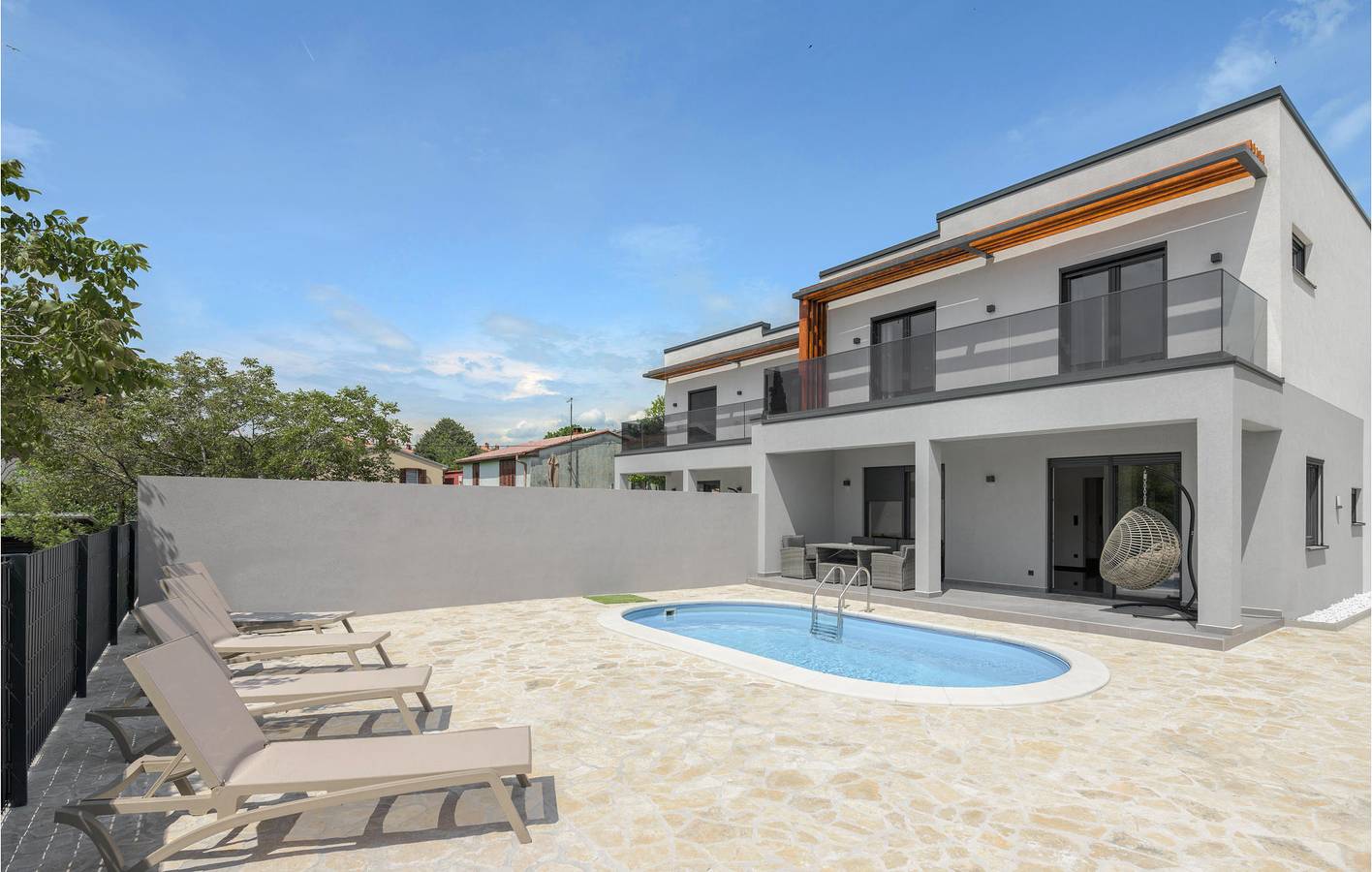 Charmant appartement 1 chambre avec piscine, Wi-Fi et parking, à proximité du centre-ville in Labin City, Labin