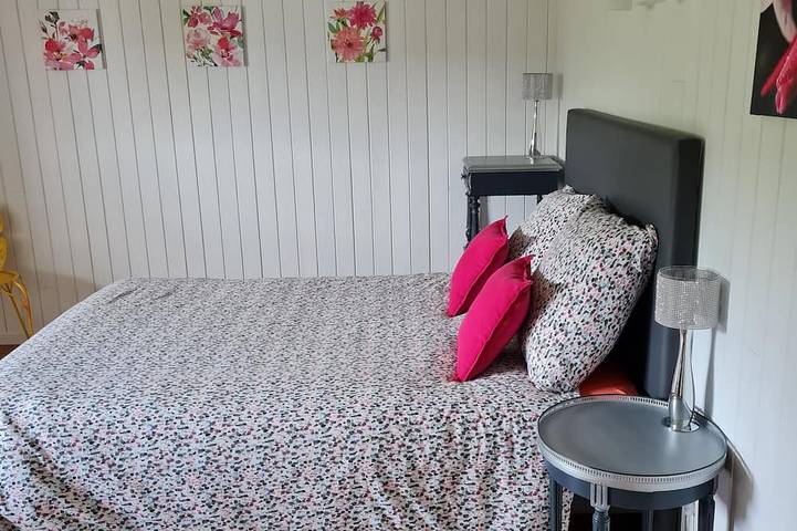 Location de vacances pour 10 personnes, avec balcon/terrasse et terrasse à Chenereilles - 4