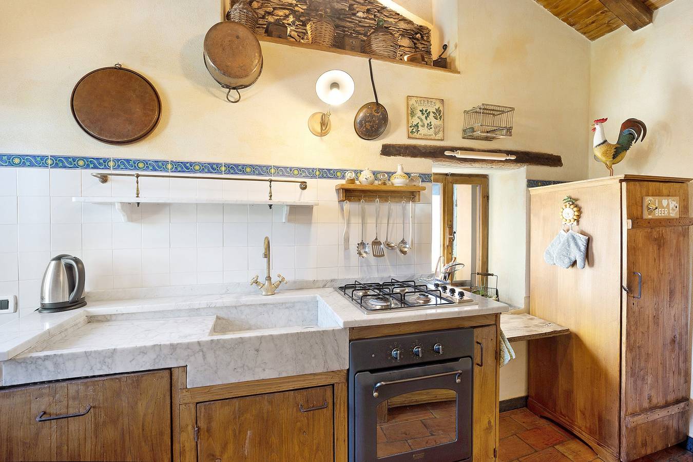 Casa vacanze 'Casa Vittorina' con giardino, terrazza e Wi-Fi in Cartari (Cesio), Cesio
