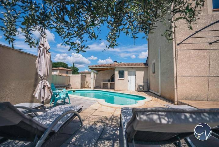 Chalet para 8 personas, con piscina y terraza - 1