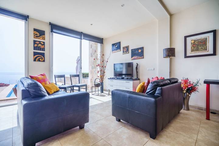 Casa de férias 'Mediterranean Vacation In Mallorca' com vista para o mar e piscina in Cala Pi, Llucmajor