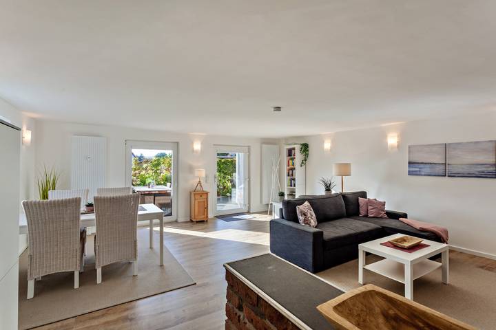 Geheel appartement, Vakantie Appartement "Gabler" met Privé Terras & Wi-Fi in Völlinghausen, Möhnesee