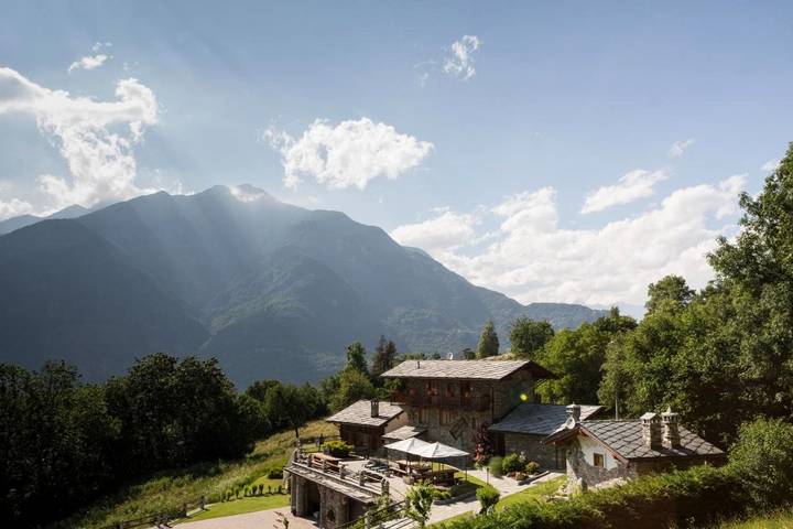 Maison d’hôte pour 13 personnes, avec jardin et vue dans Vallée d'Aoste - 2