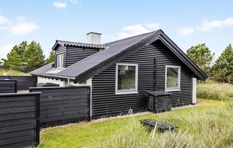 Ferienhaus für 4 Personen, mit Terrasse in Vorupør - 2