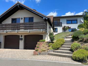Ferienwohnung für 3 Personen, mit Balkon in Gillenfeld
