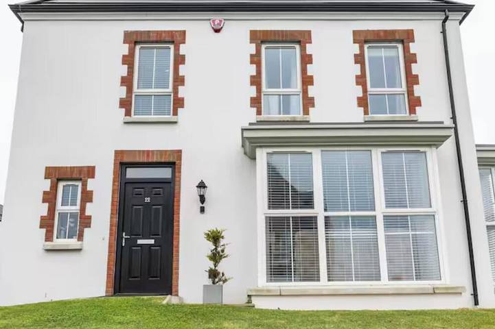 Ferienhaus für 8 Personen, mit Garten und Balkon - 1