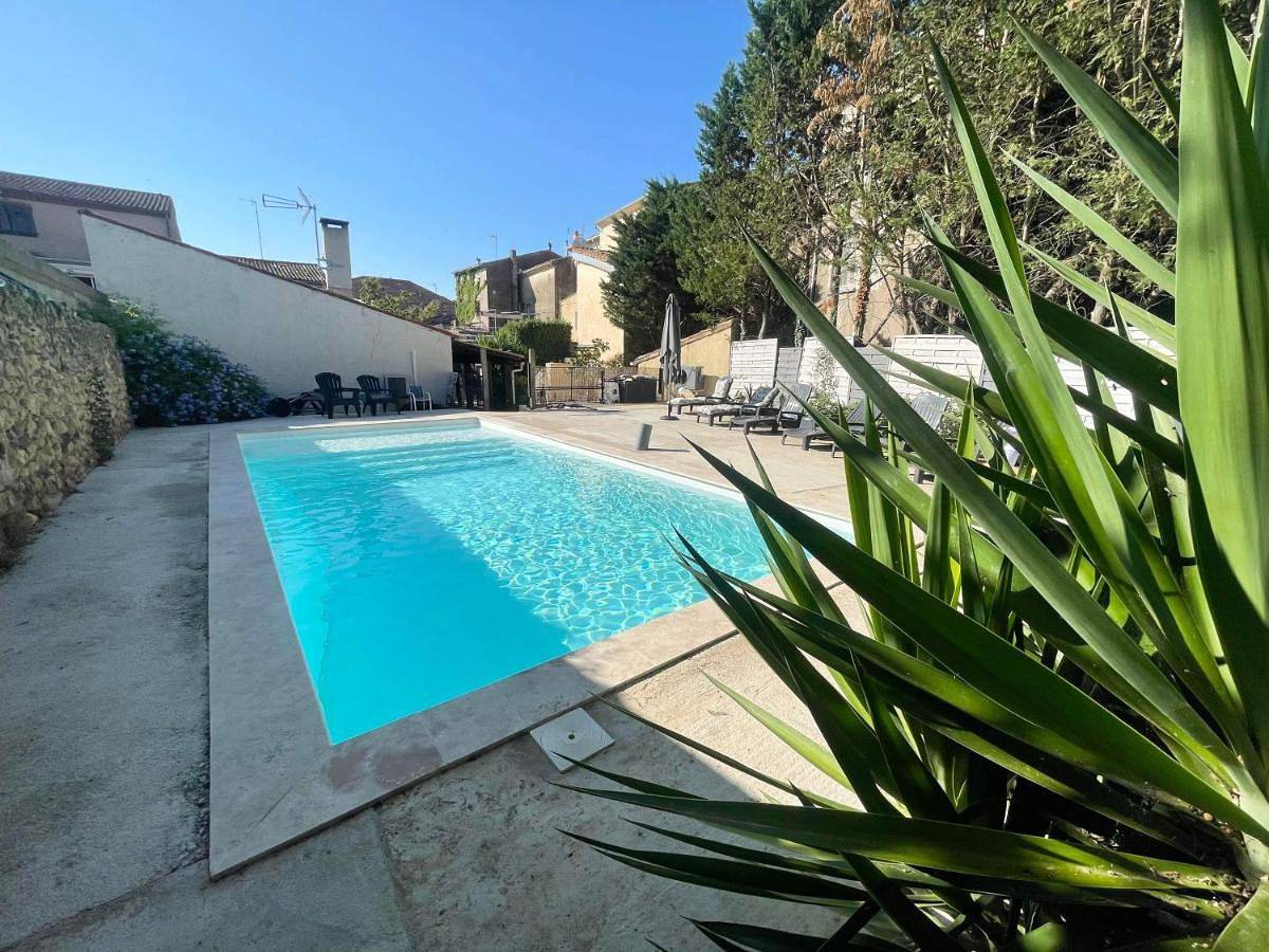 Appartement entier, One-Bedroom Apartment in Roujan, Côte méditerranéenne (France)