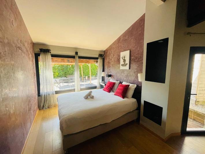 Location de vacances pour 10 personnes, avec jacuzzi et piscine ainsi que balcon et sauna à Sciez - 3