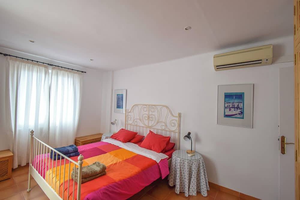 Entire apartment, Stunning apartment with spectacular views over the Port de Sóller in Port de Sóller, Sóller