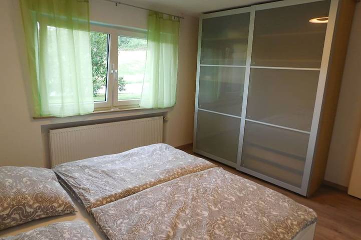 Appartement entier, Ferienwohnung in Odenthal in Odenthal, Arrondissement de Rhin-Berg