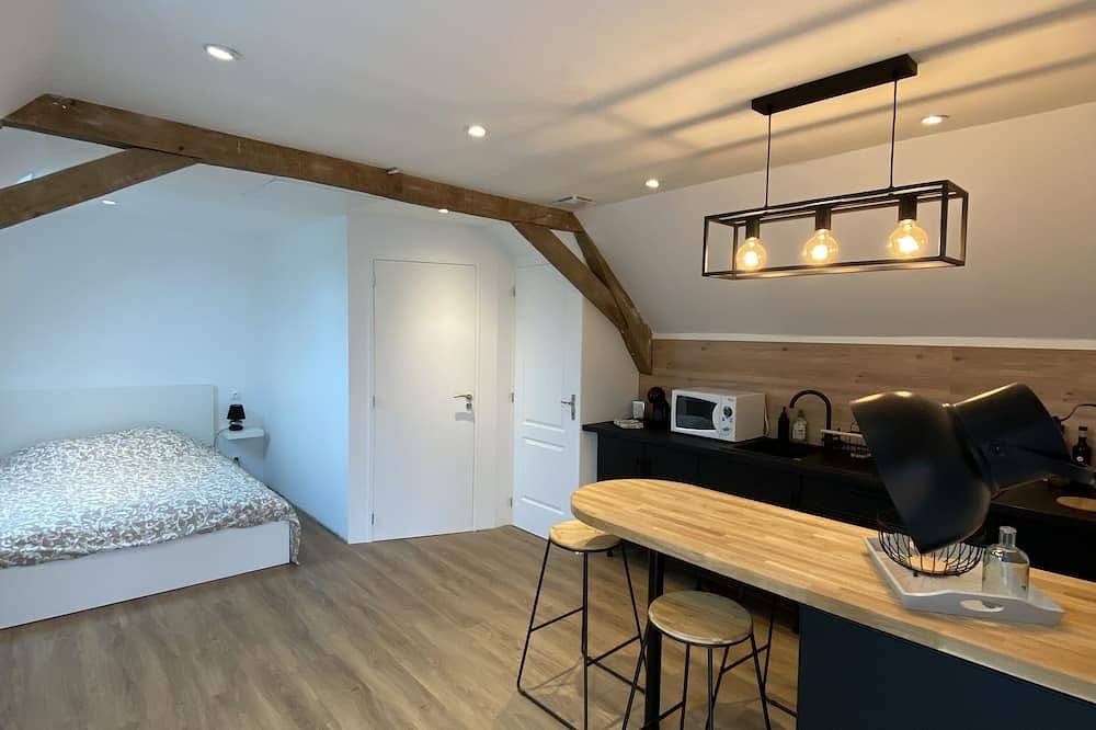 Appartement entier, Charmant Appartement à la Campagne Avec Parking et Cour Privatifs in Champtocé-sur-Loire, Vallée de la Loire