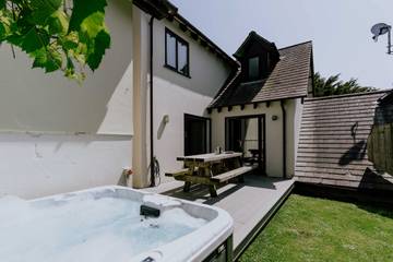 Cottage for 8 People in Croyde, Devon, Photo 1