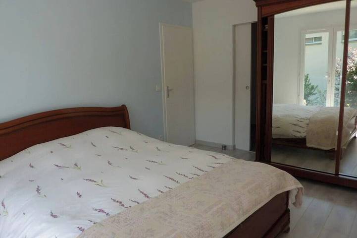 Location de vacances pour 8 personnes, avec terrasse et jardin à Excenevex - 3