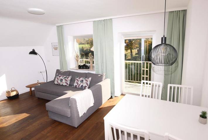 Ferienwohnung für 4 Personen, mit Balkon und Ausblick