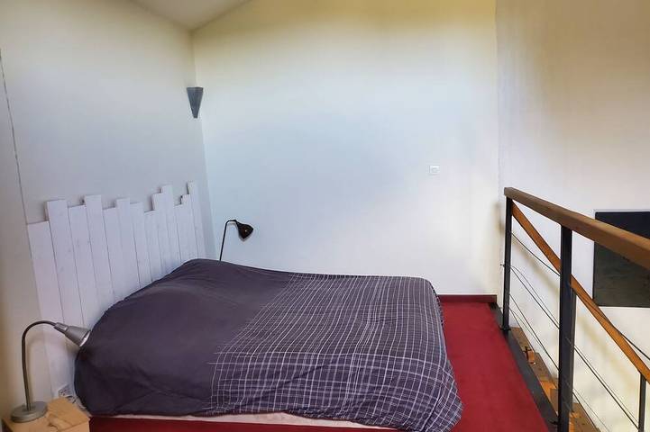 Location de vacances pour 5 personnes, avec piscine ainsi que jardin et terrasse, animaux acceptés à Chirassimont - 3