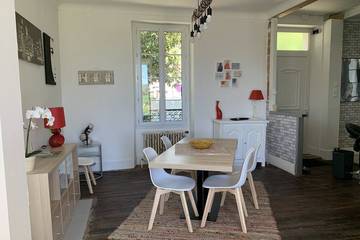 Gîte pour 6 personnes, avec jardin et balcon, animaux acceptés à Antonne-et-Trigonant