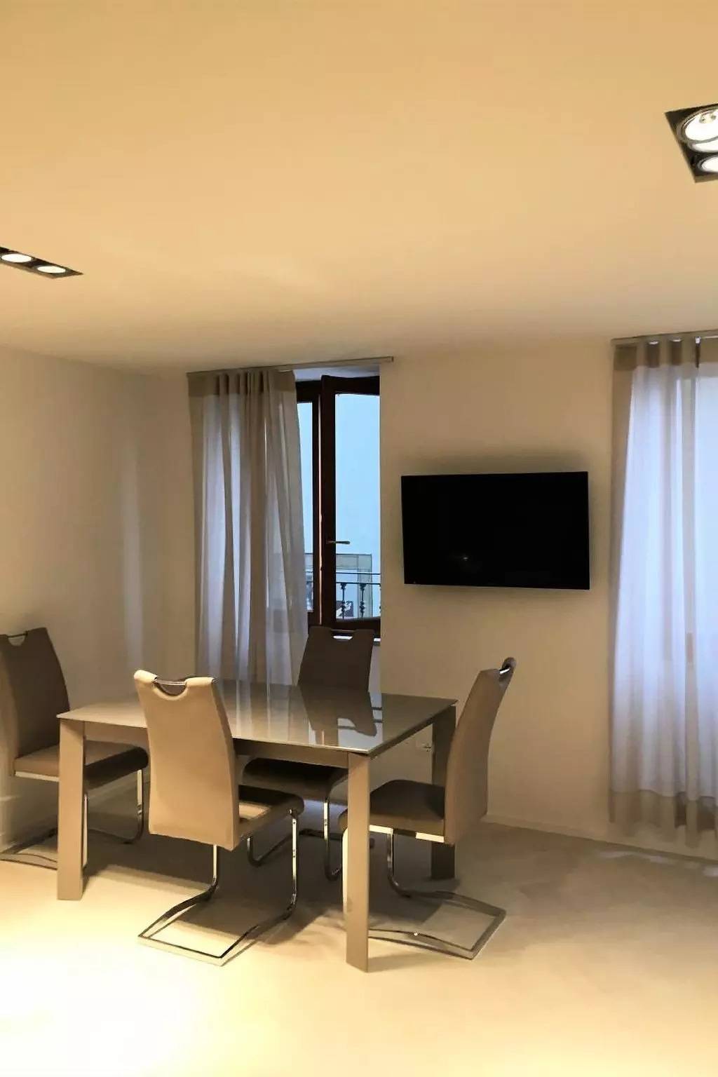 Hel lejlighed, 4 Pièces 3 Personnes in Limone sul Garda, Garda-Fjellene