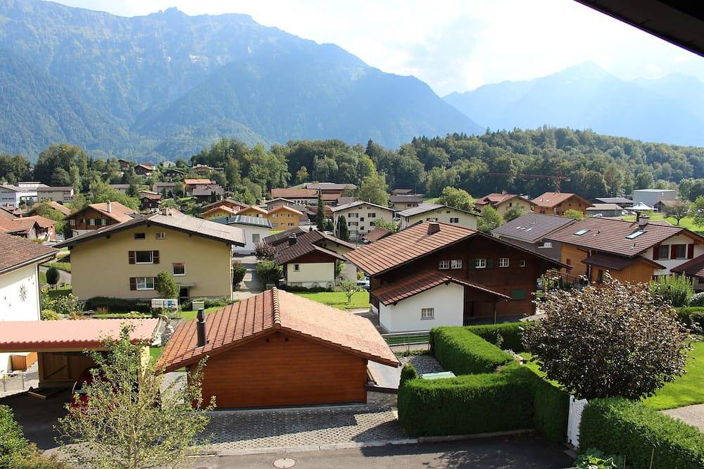 Ferienhaus mit Panoramablick auf die Berge (6P) in Ringgenberg, Berner Oberland