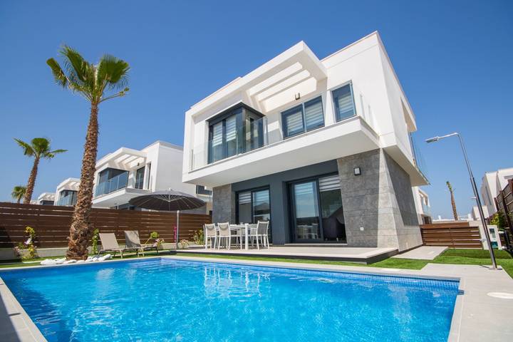 Casa rural para 7 personas, con terraza y jardín en Orihuela - 4