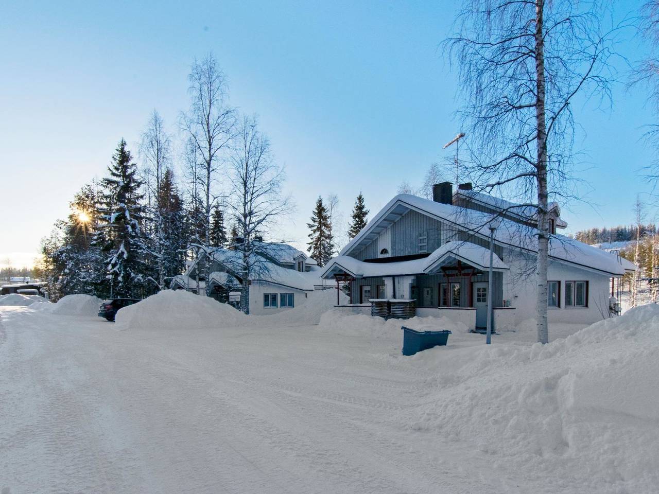 Hallantytär b3 paritalo in Ukkohalla, Kainuu