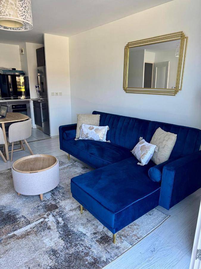 Gîte pour 4 personnes, avec balcon à Chanteloup-les-Vignes - 2