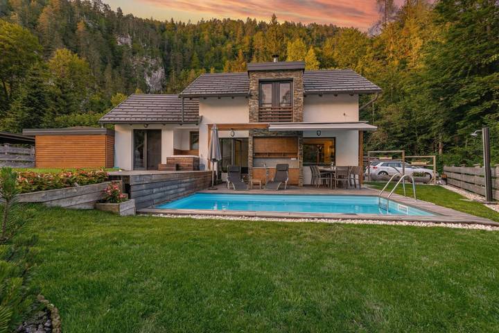 Villa für 8 Personen in Slowenien