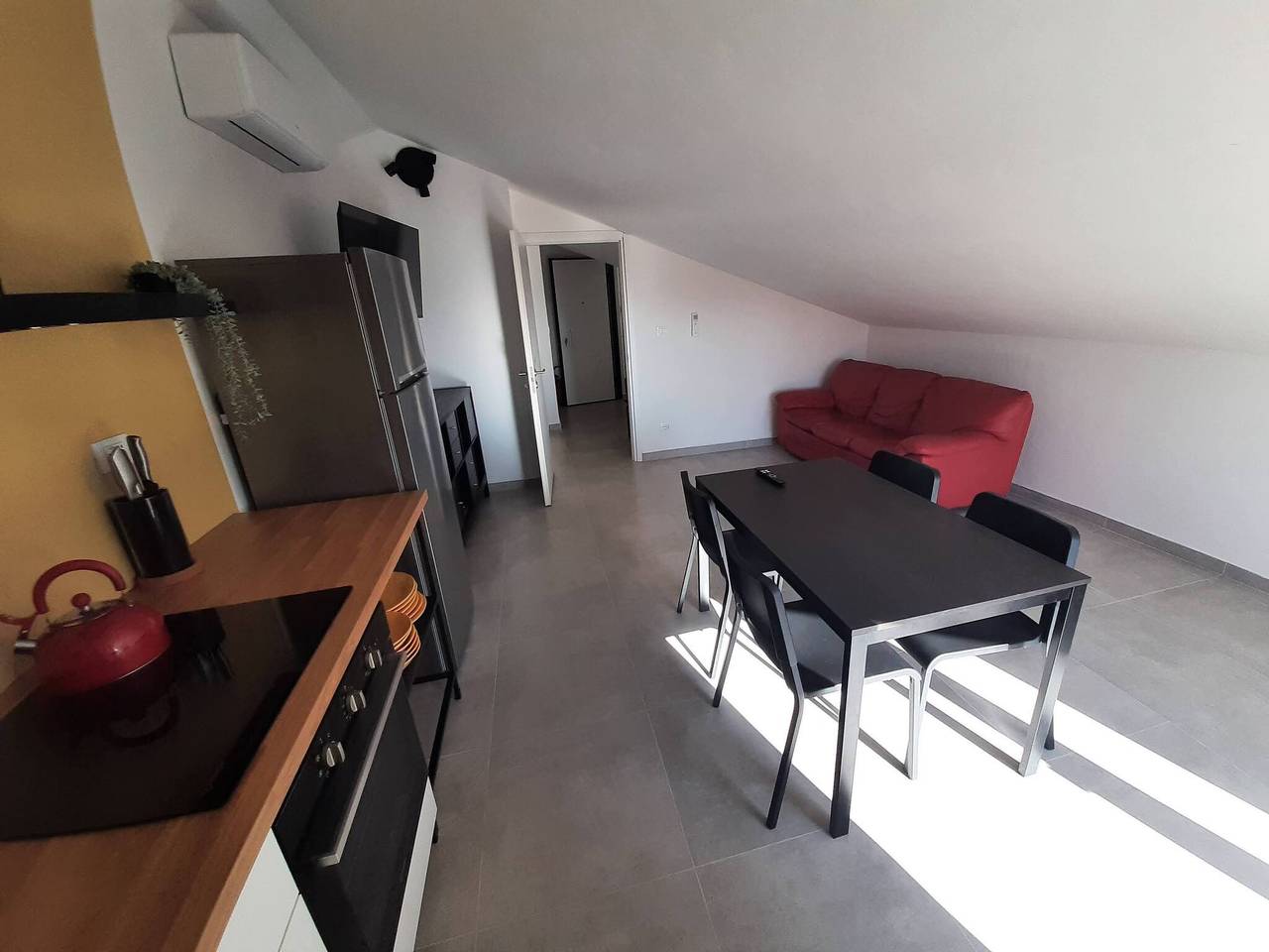 Appartement entier, Appartement confortable avec terrasse – Costa dei Trabocchi in San Vito Chietino, Province de Chieti