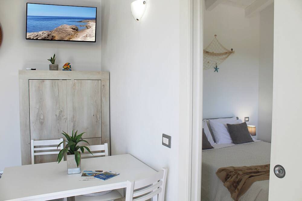 Relax in Nature near Alghero ~ Private Garden & Pet Friendly in Alghero, Province de Sassari